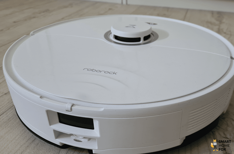 Das Wellenmuster des Roborock S8+ ist in der Nahaufnahme zu sehen.